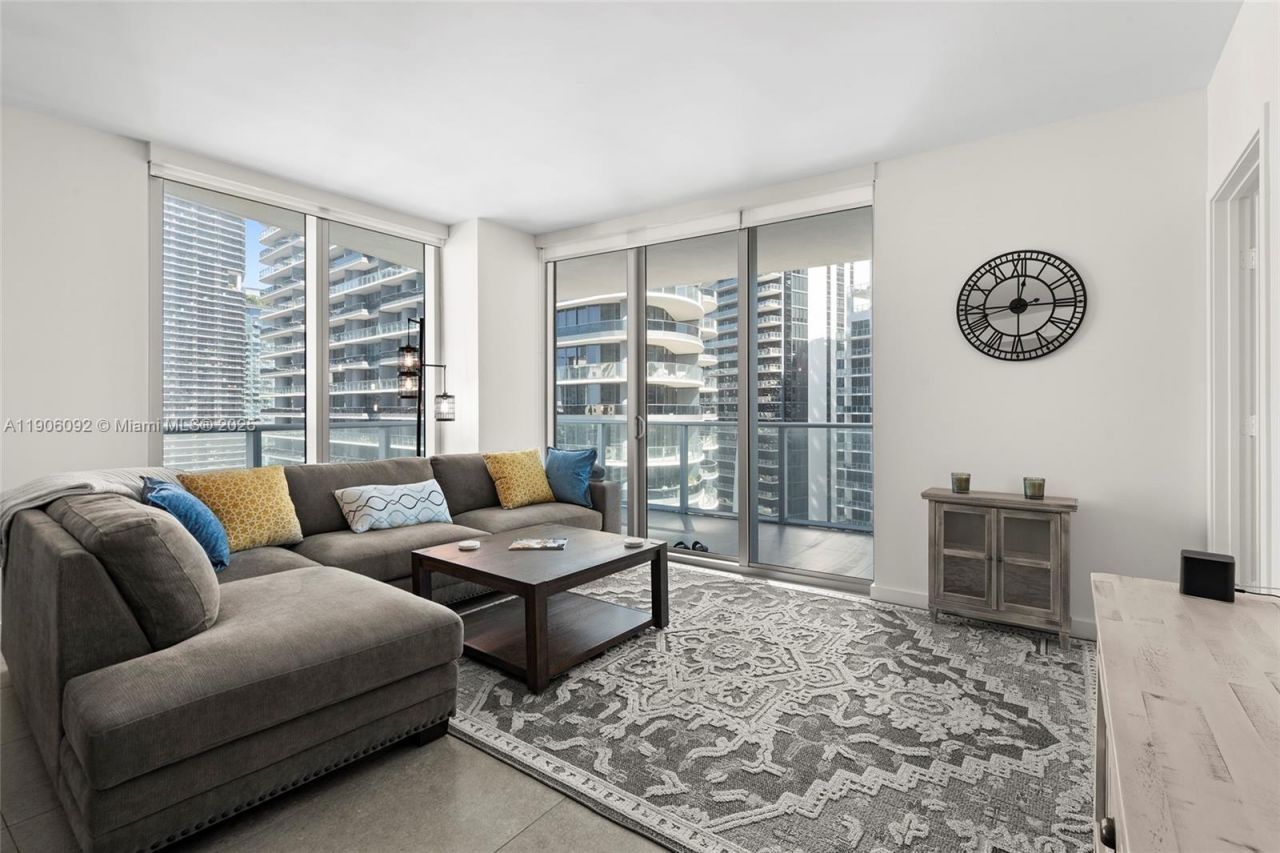 1100 S Miami Ave, Unit 2910, Miami, FL 33130 Photo