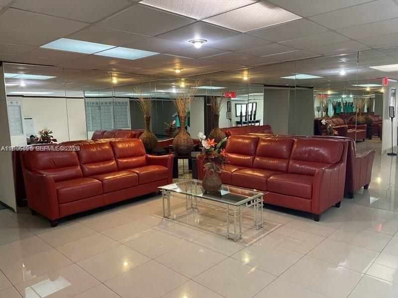 2001 Atlantic Shores Blvd, Unit 220, Hallandale Beach, FL 33009 Photo