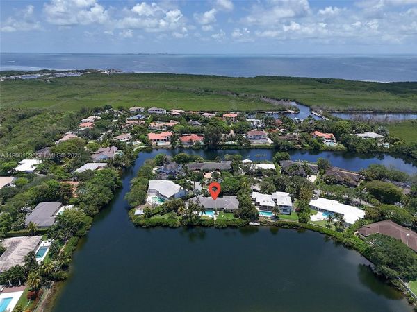 415 Rovino Ave, Coral Gables, FL 33156