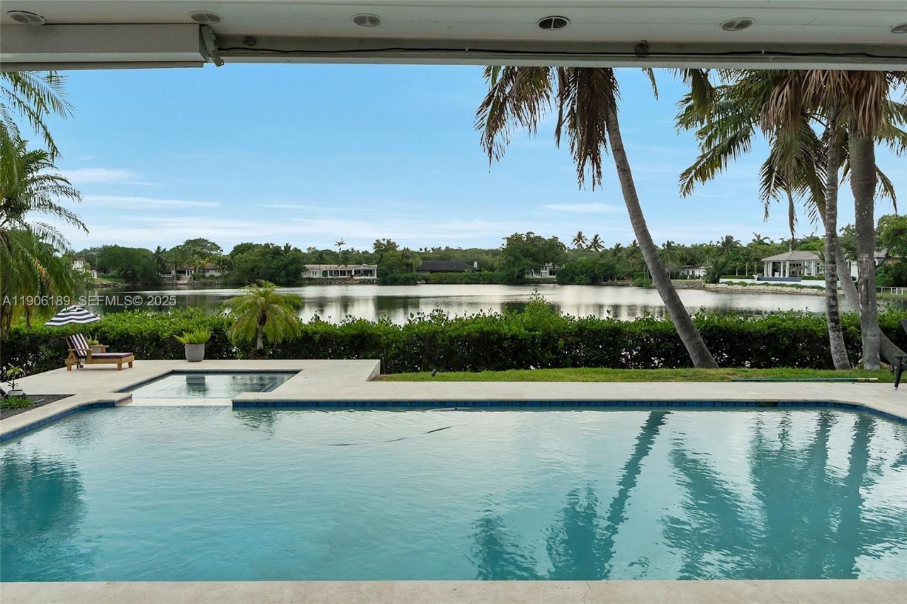 415 Rovino Ave, Coral Gables, FL 33156 Photo