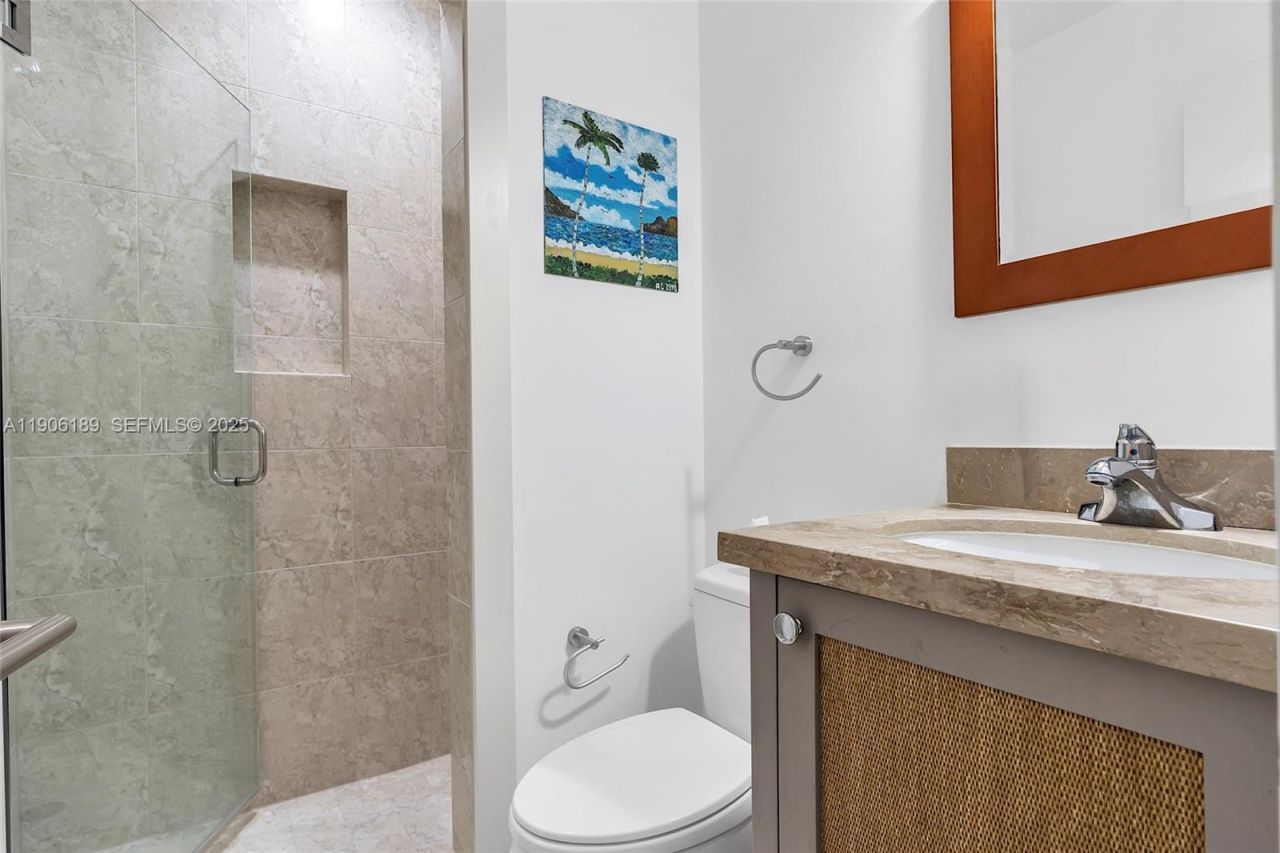 415 Rovino Ave, Coral Gables, FL 33156 Photo