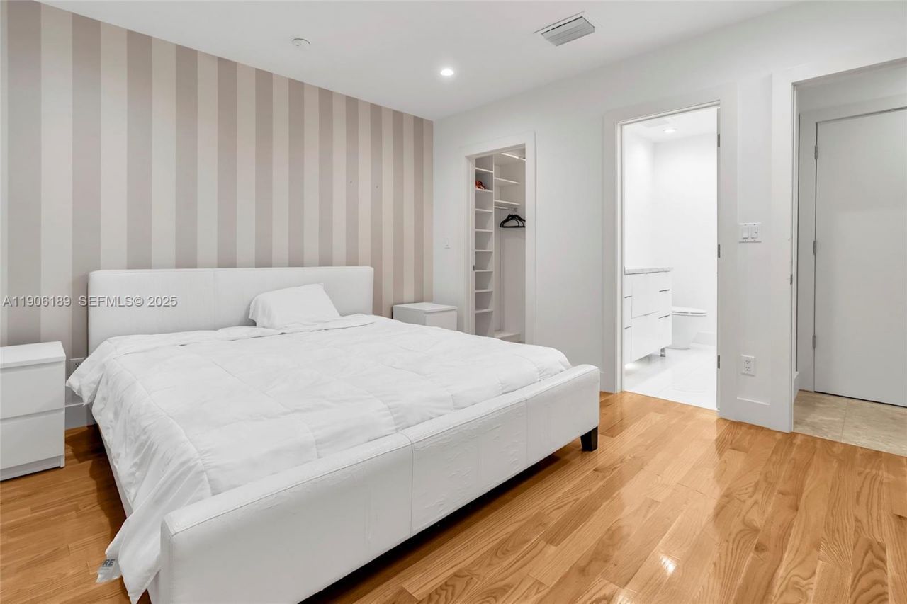 415 Rovino Ave, Coral Gables, FL 33156 Photo