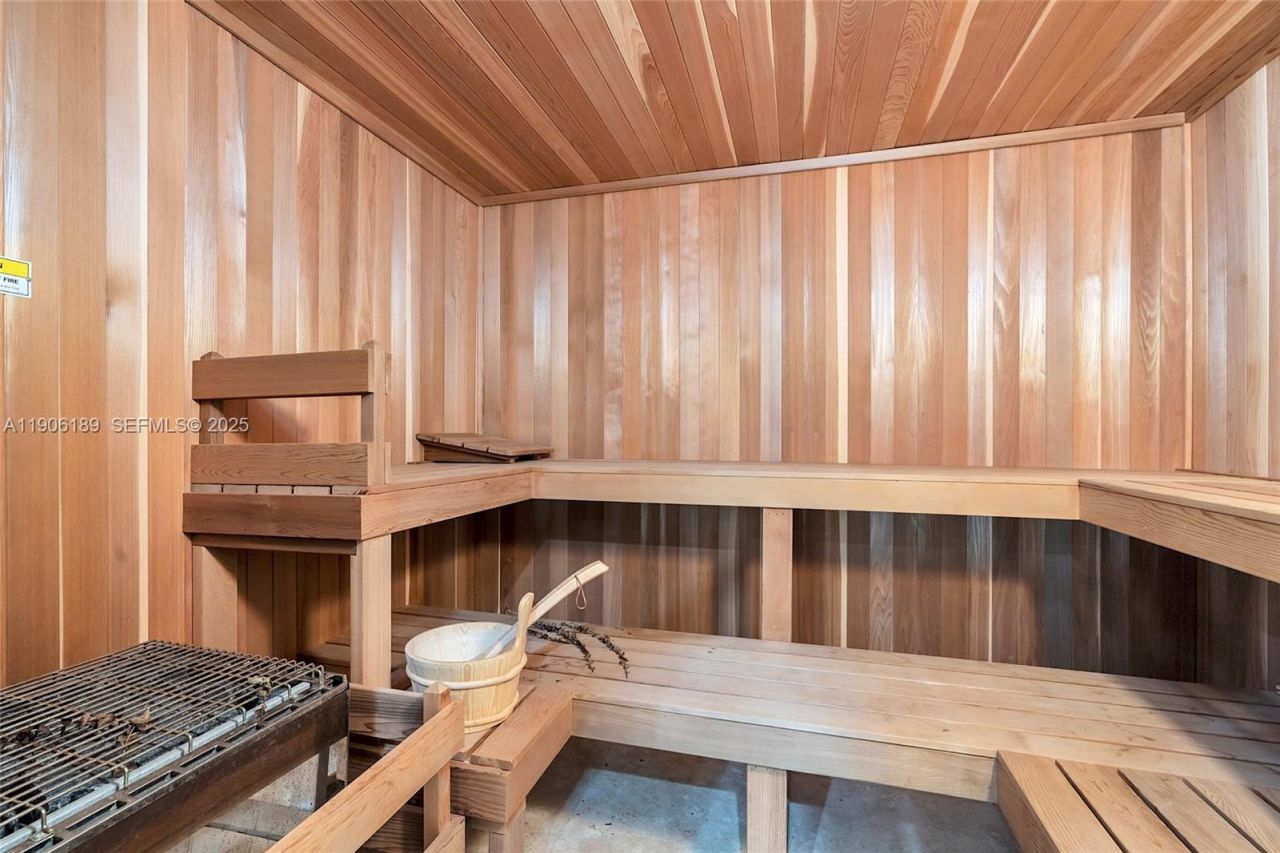 415 Rovino Ave, Coral Gables, FL 33156 Photo