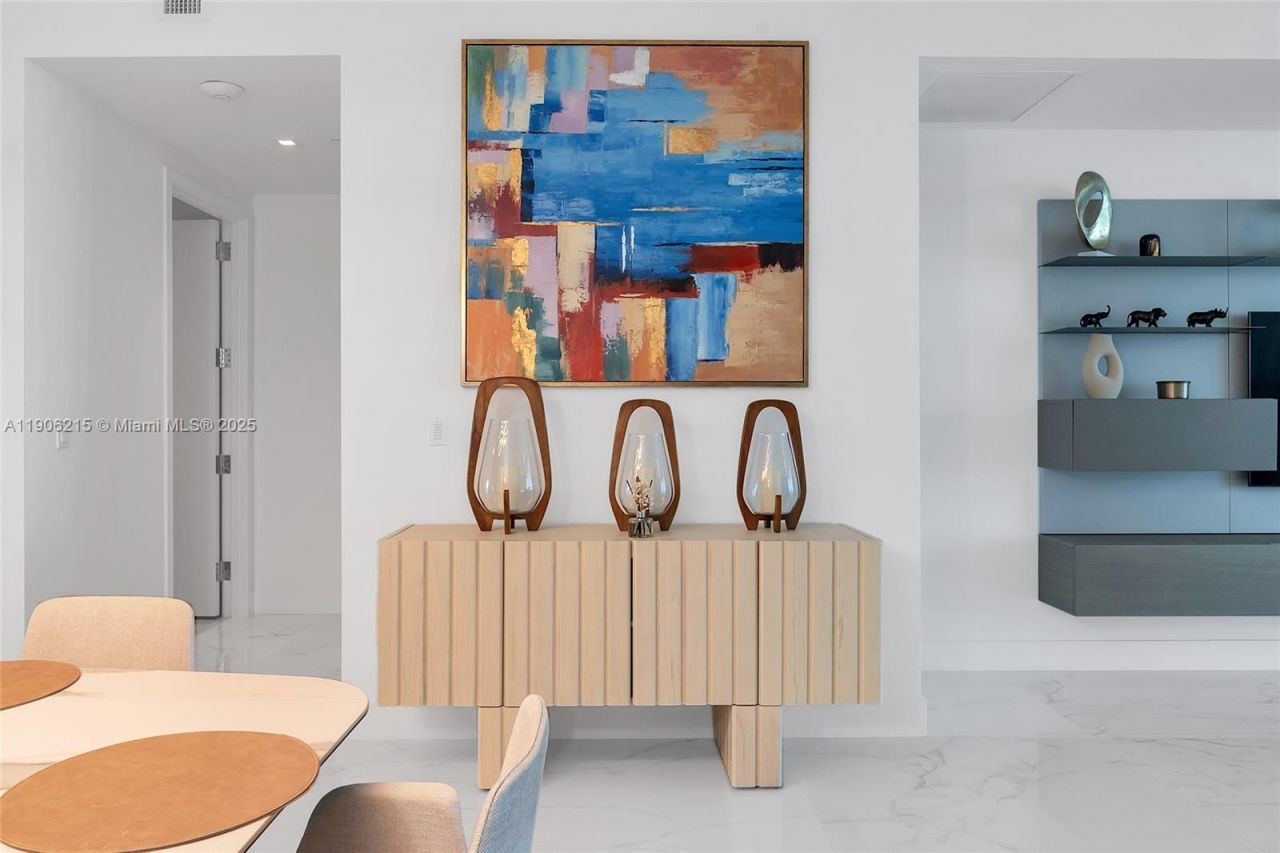 16901 Collins Ave, Unit 3203, Sunny Isles Beach, FL 33160 Photo