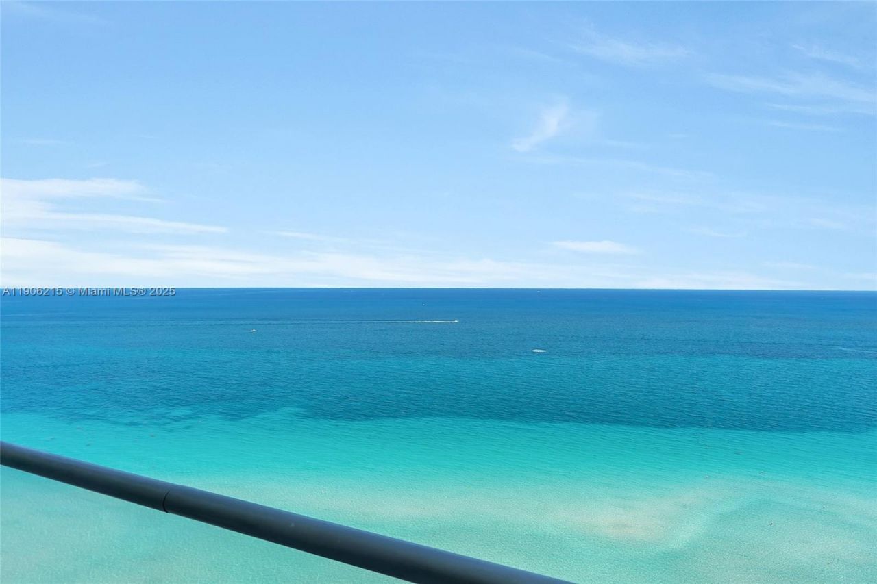 16901 Collins Ave, Unit 3203, Sunny Isles Beach, FL 33160 Photo