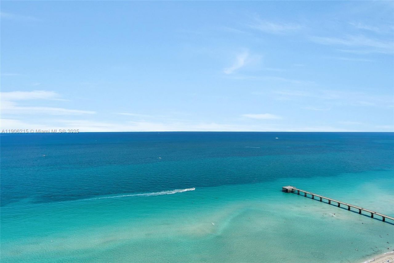 16901 Collins Ave, Unit 3203, Sunny Isles Beach, FL 33160 Photo