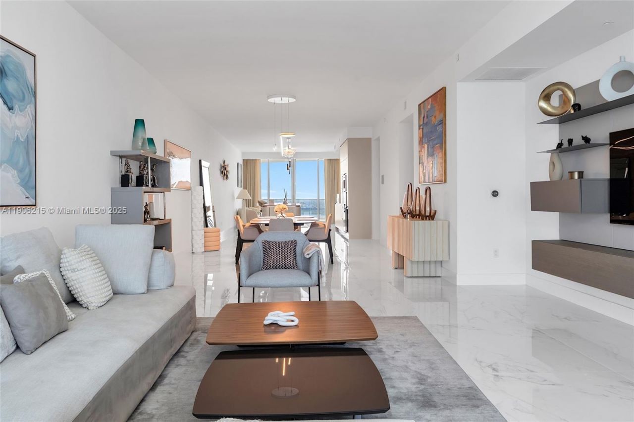 16901 Collins Ave, Unit 3203, Sunny Isles Beach, FL 33160 Photo