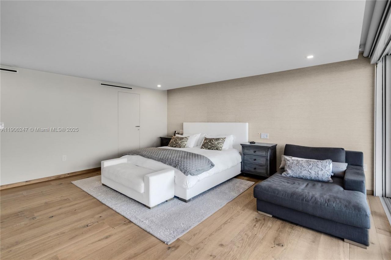 3 Grove Isle Dr, Unit C1710, Miami, FL 33133 Photo