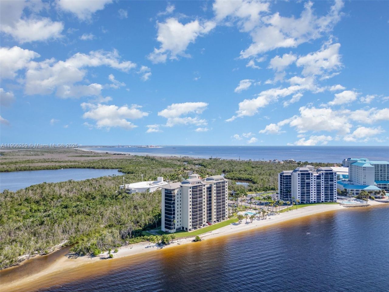 17080 Harbour Pointe Dr, Unit 713, Fort Myers, FL 33908 Photo