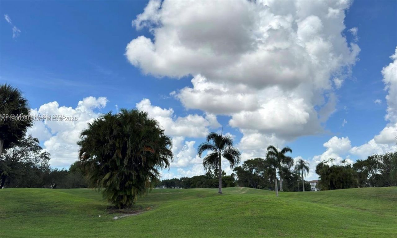 801 SW 138th Ave, Unit 310E, Pembroke Pines, FL 33027 Photo