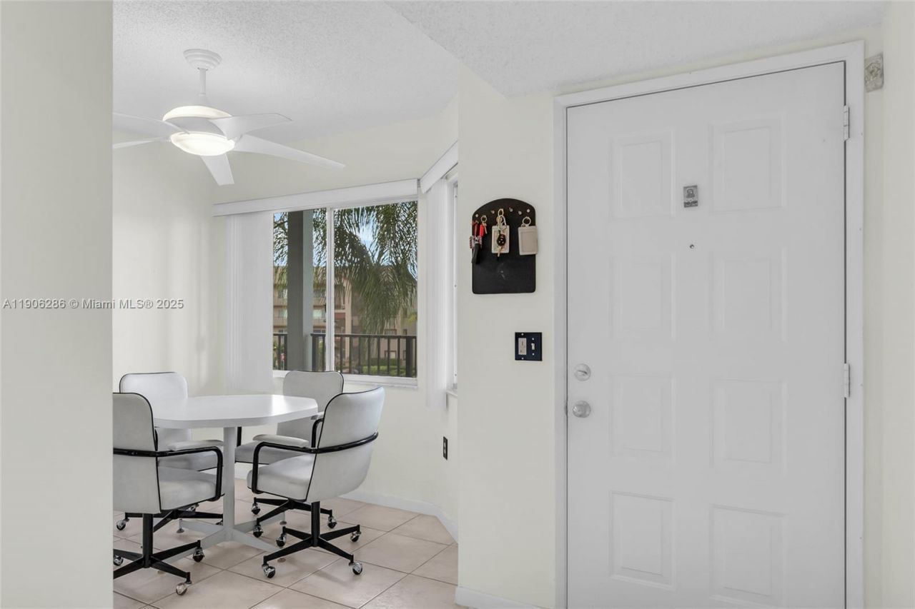 801 SW 138th Ave, Unit 310E, Pembroke Pines, FL 33027 Photo