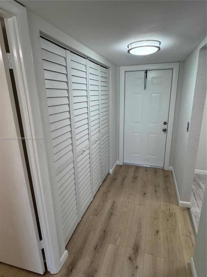 7205 NW 5th Ct, Unit 202, Margate, FL 33063 Photo