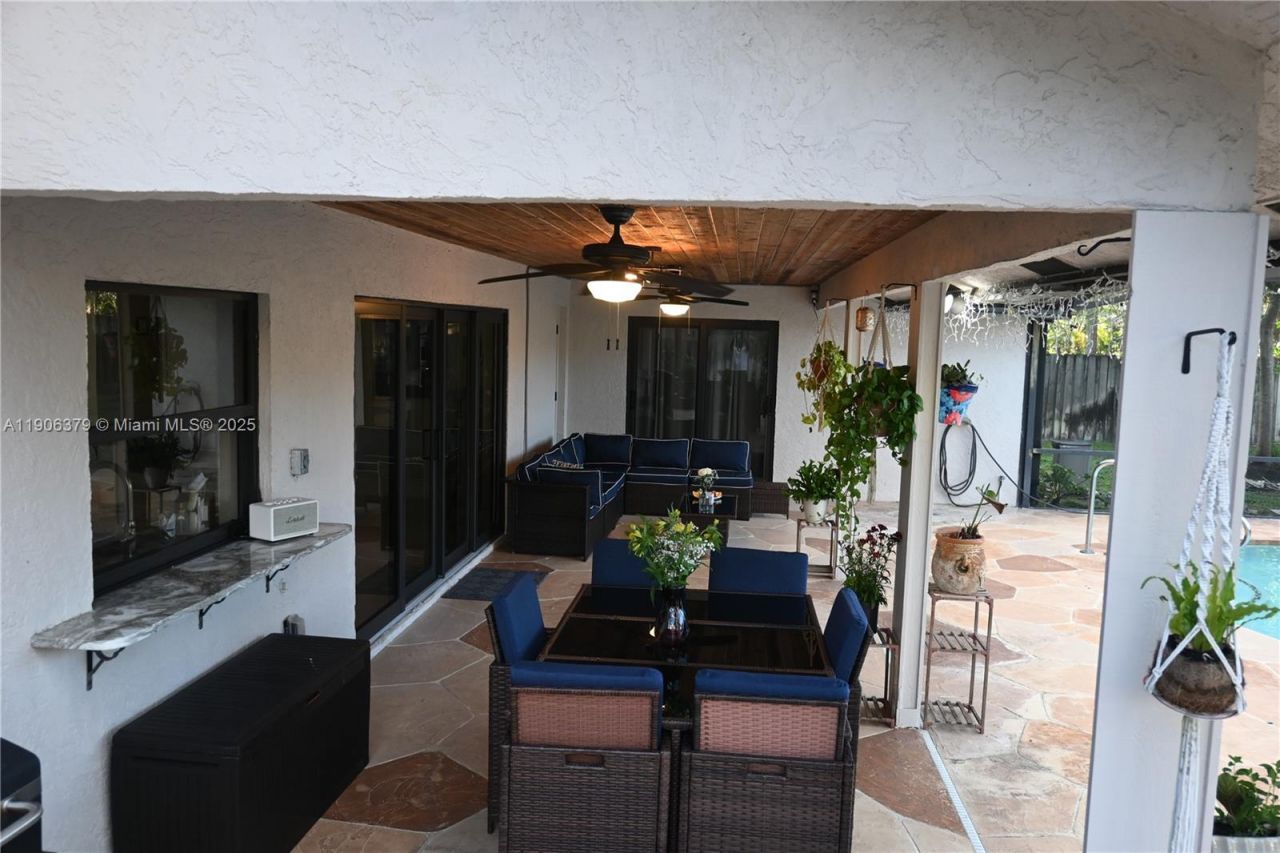 14229 Stirrup Ln, Wellington, FL 33414 Photo