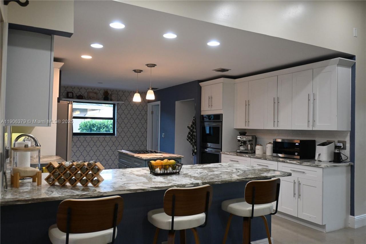 14229 Stirrup Ln, Wellington, FL 33414 Photo