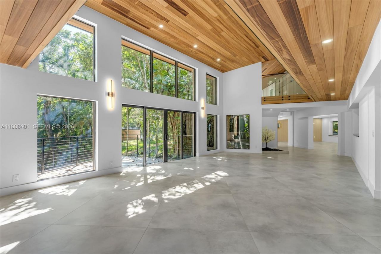 6525 SW 133rd Dr, Pinecrest, FL 33156 Photo