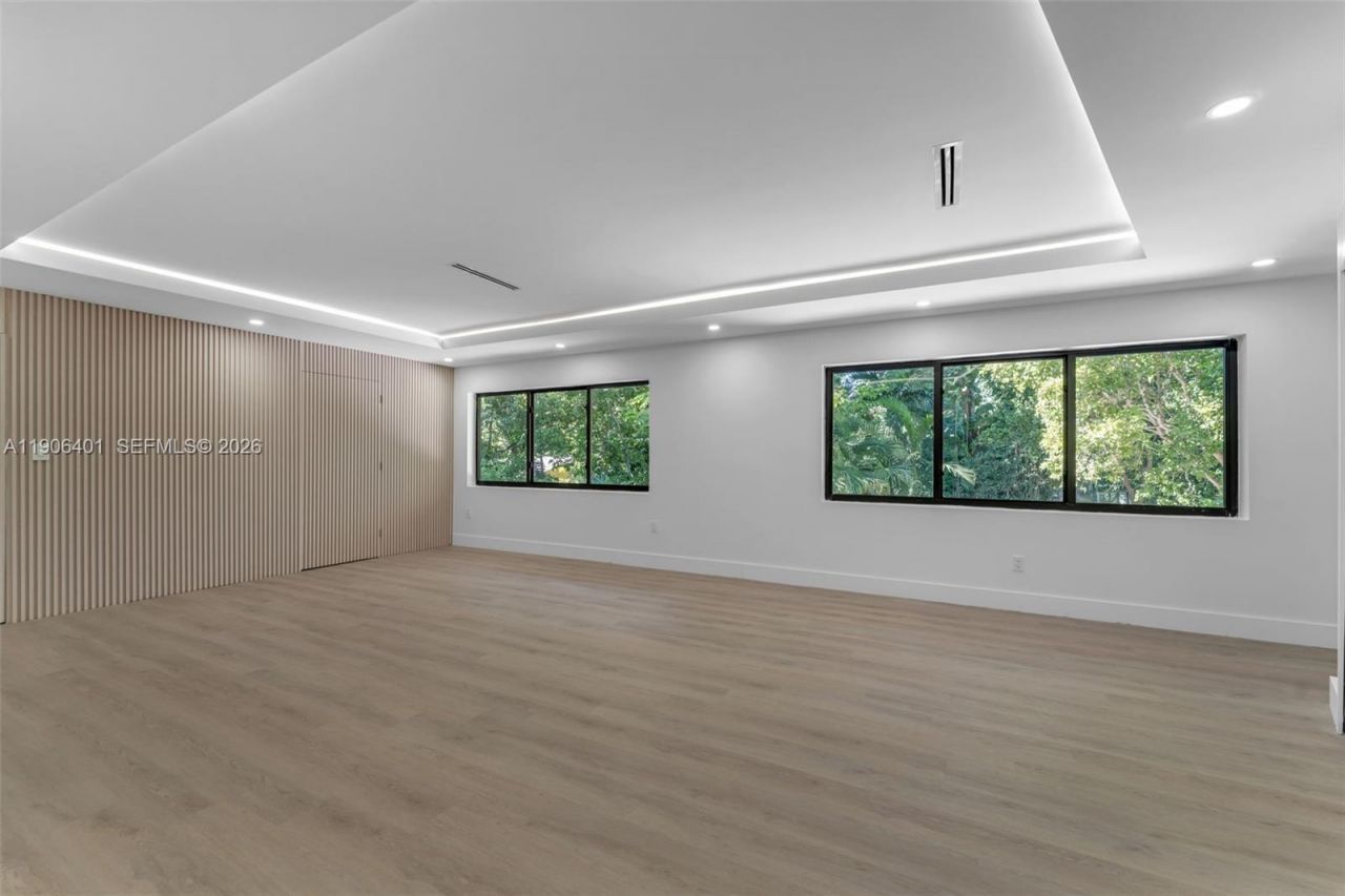 6525 SW 133rd Dr, Pinecrest, FL 33156 Photo