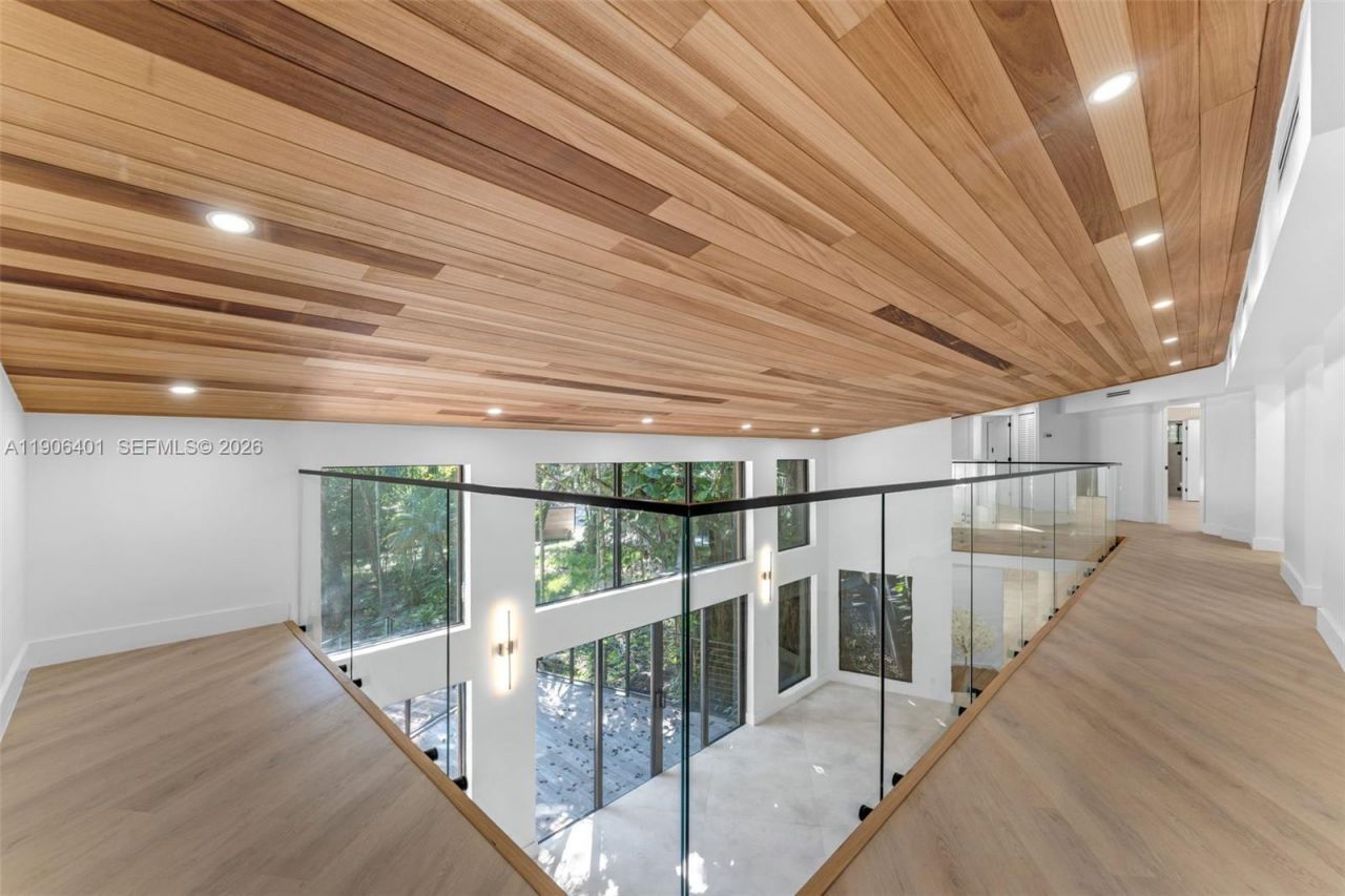 6525 SW 133rd Dr, Pinecrest, FL 33156 Photo