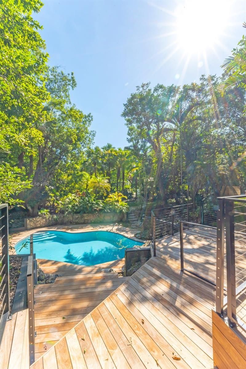 6525 SW 133rd Dr, Pinecrest, FL 33156 Photo