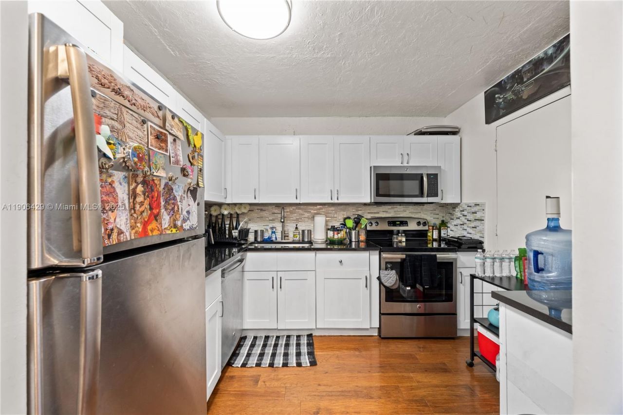 1470 NE 125th Ter, Unit PH9, North Miami, FL 33161 Photo