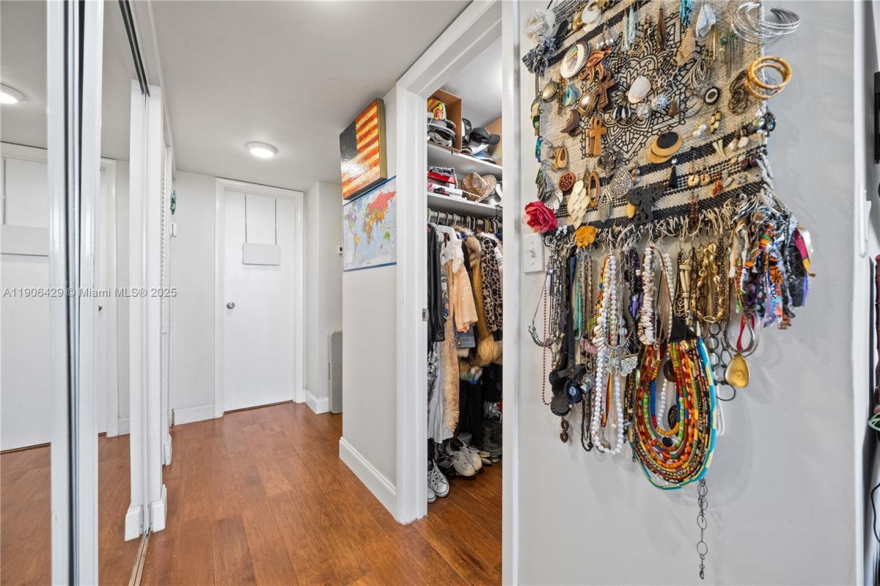 1470 NE 125th Ter, Unit PH9, North Miami, FL 33161 Photo