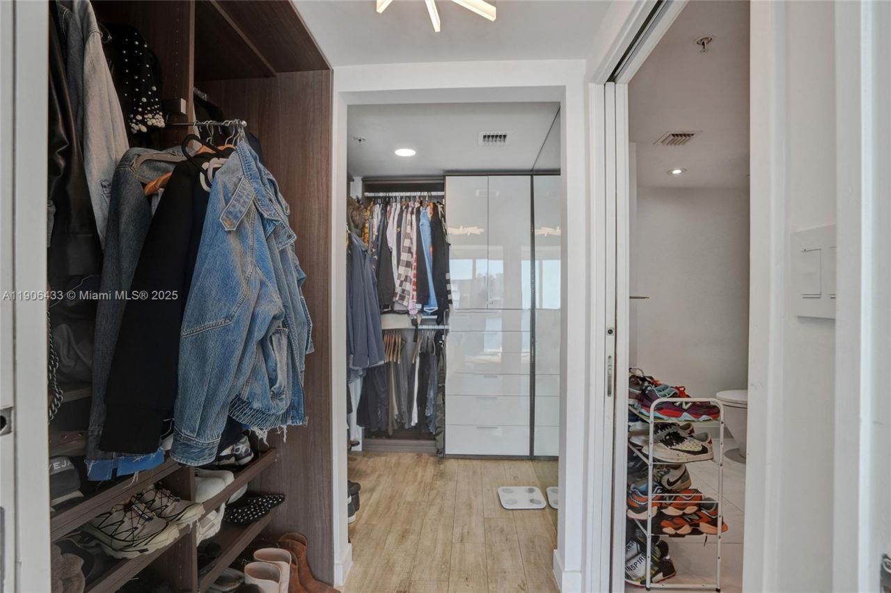 400 Sunny Isles Blvd, Unit 116, Sunny Isles Beach, FL 33160 Photo