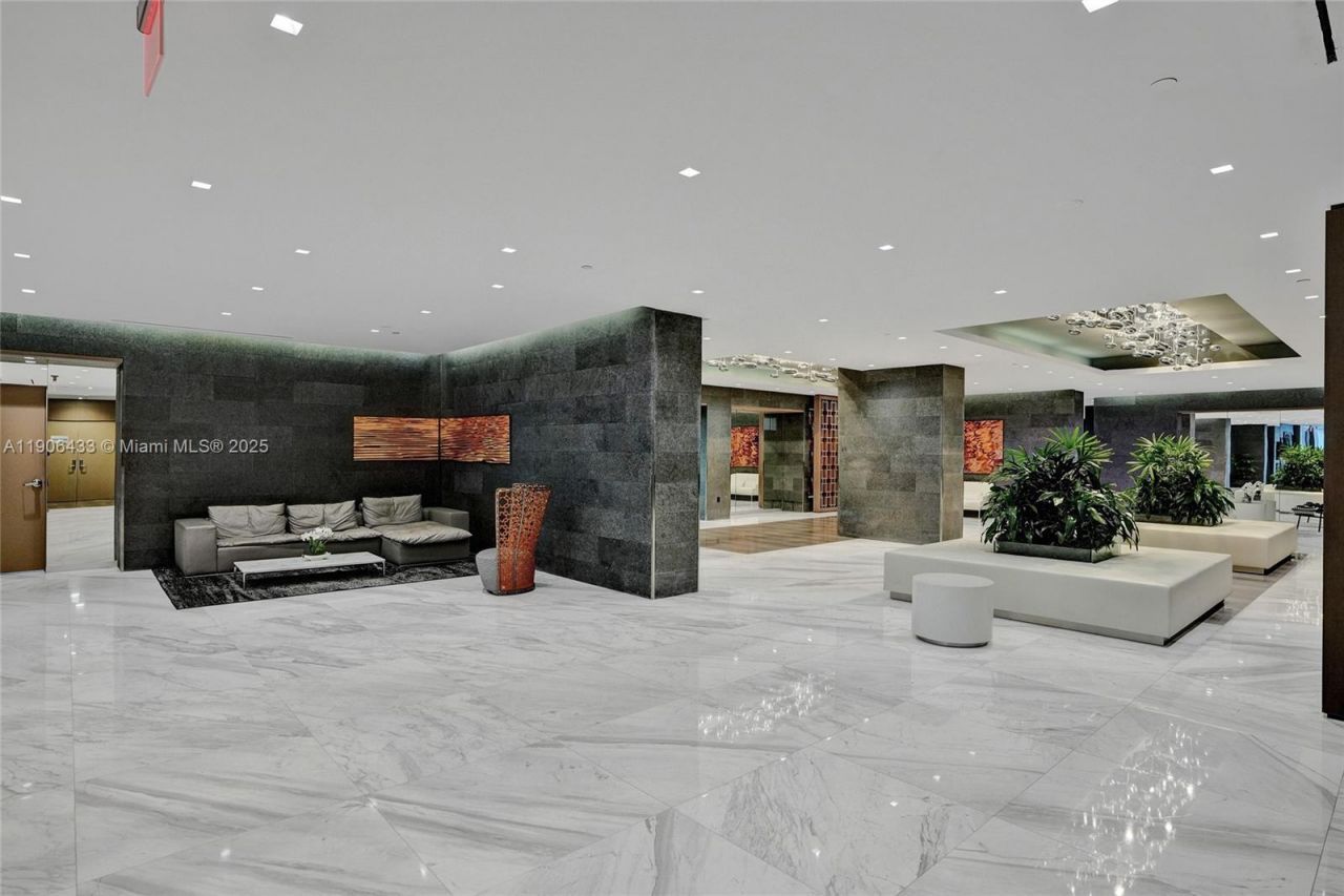 400 Sunny Isles Blvd, Unit 116, Sunny Isles Beach, FL 33160 Photo