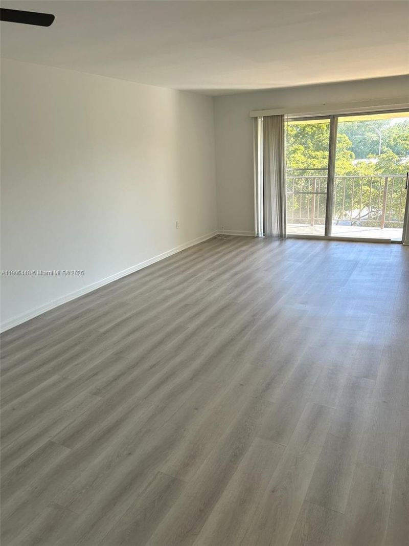 11905 NE 2nd Ave, Unit C402, North Miami, FL 33161 Photo