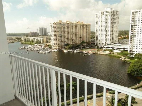 2801 NE 183rd St, Unit 1411W, Aventura, FL 33160