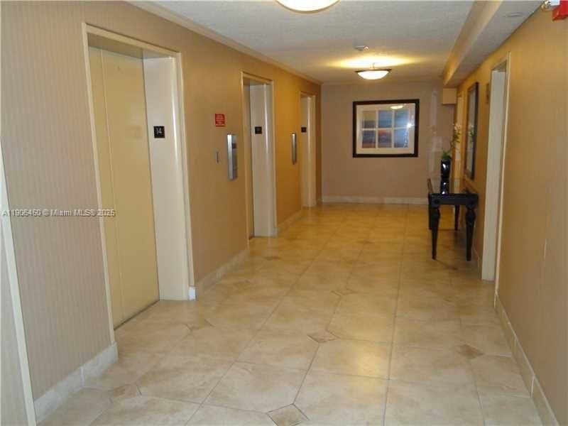 2801 NE 183rd St, Unit 1411W, Aventura, FL 33160 Photo