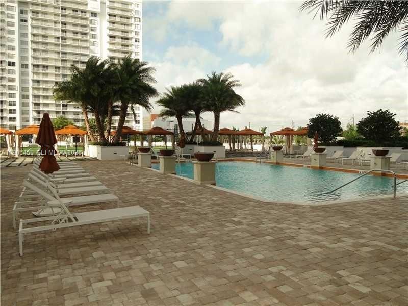 2801 NE 183rd St, Unit 1411W, Aventura, FL 33160 Photo