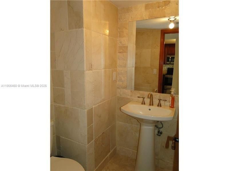 2801 NE 183rd St, Unit 1411W, Aventura, FL 33160 Photo