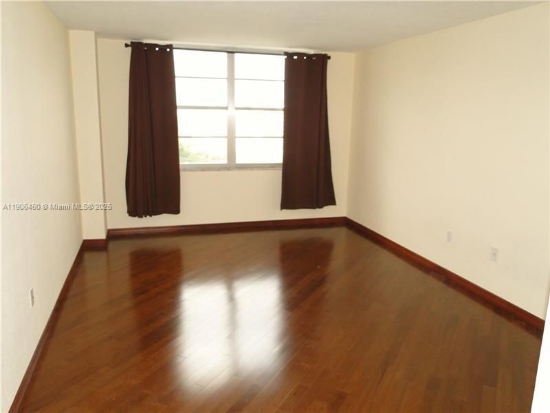 2801 NE 183rd St, Unit 1411W, Aventura, FL 33160 Photo