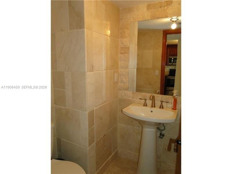 2801 NE 183rd St, Unit 1411W, Aventura, FL 33160 Photo