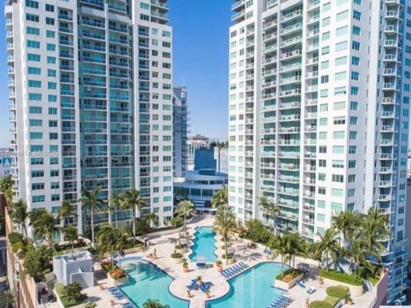 253 NE 2nd St, Unit 632, Miami, FL 33132