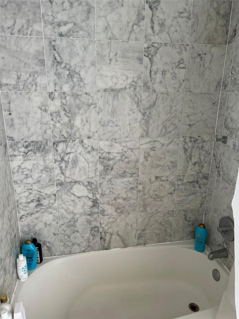 253 NE 2nd St, Unit 632, Miami, FL 33132 Photo