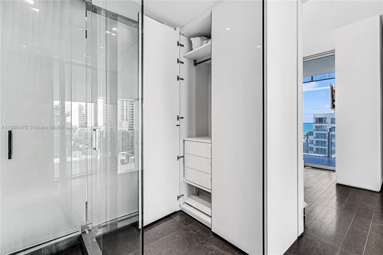 120 Ocean Dr, Unit 700, Miami Beach, FL 33139 Photo