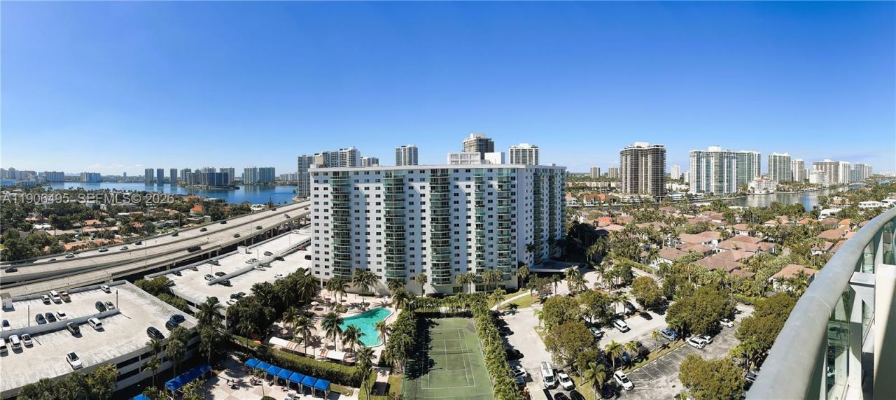 19370 Collins Ave, Unit PH-10, Sunny Isles Beach, FL 33160 Photo