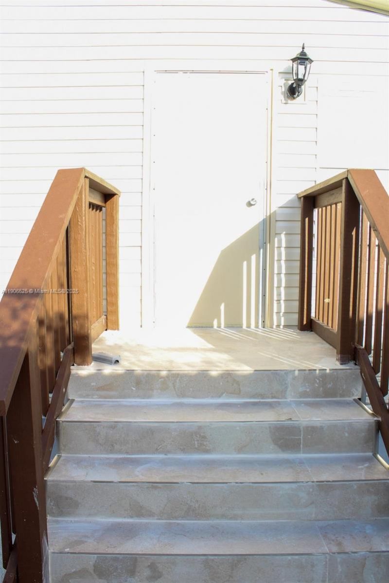 220 NE 12th Ave Lot 219, Homestead, FL 33030 Photo