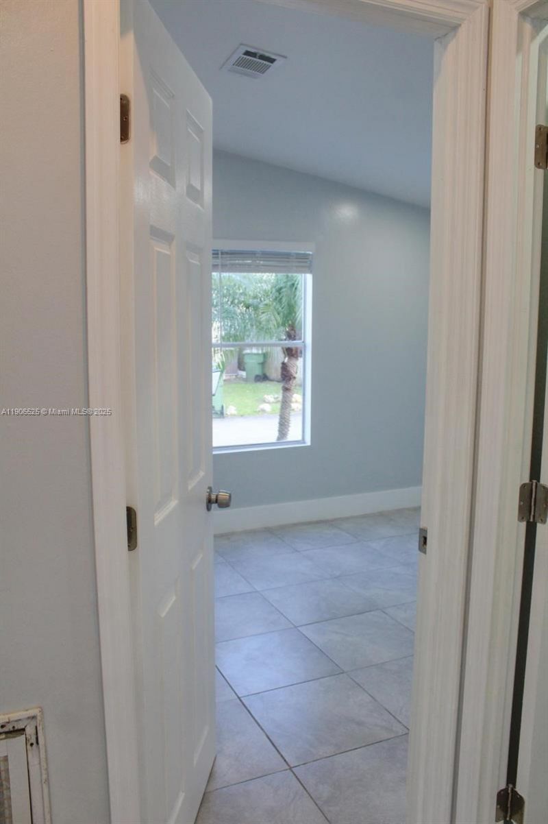 220 NE 12th Ave Lot 219, Homestead, FL 33030 Photo