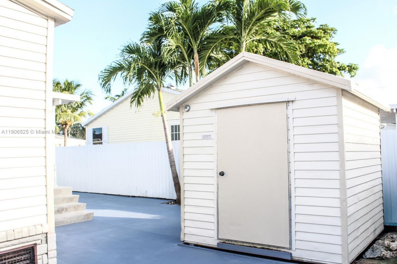 220 NE 12th Ave Lot 219, Homestead, FL 33030 Photo