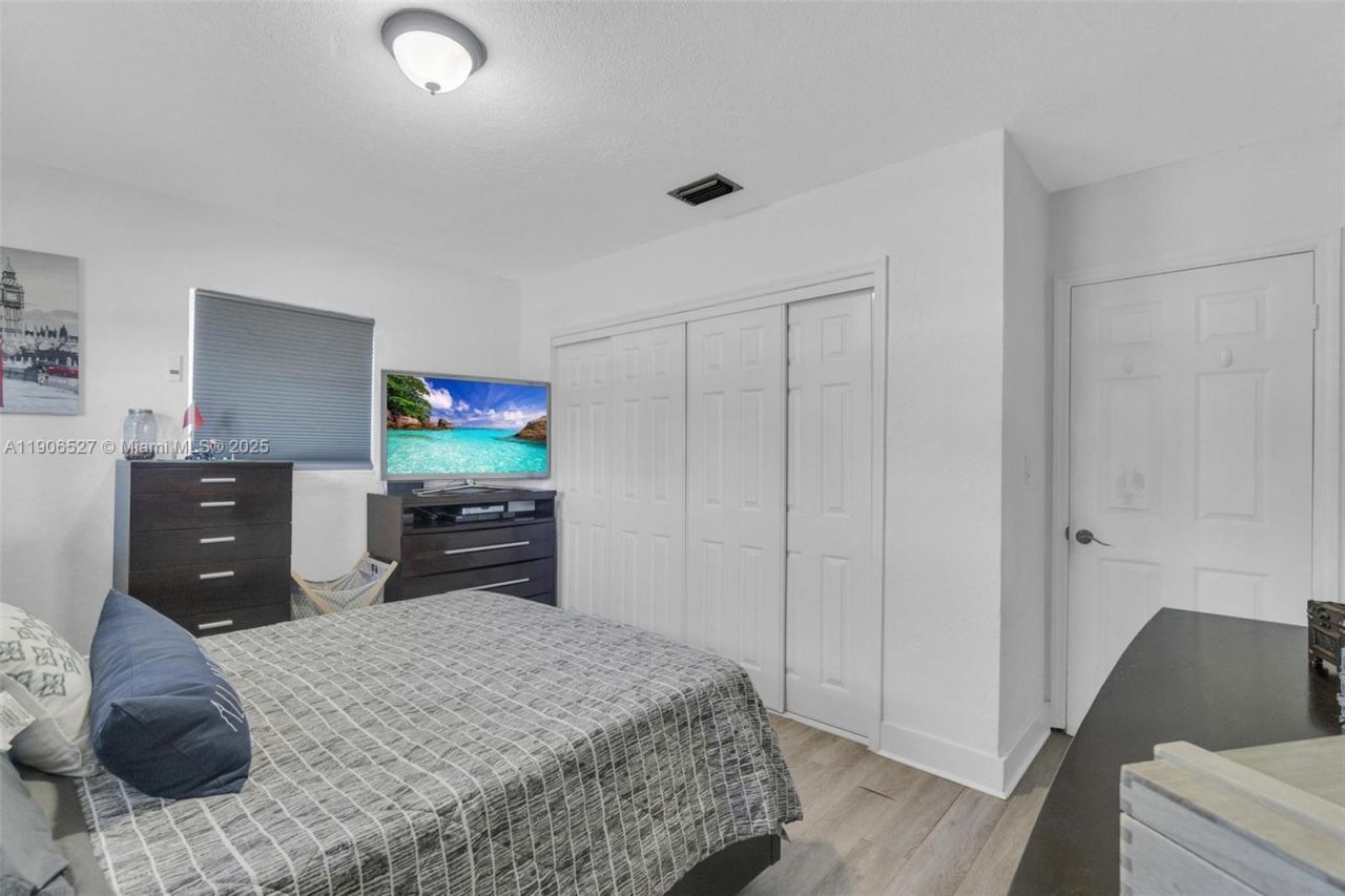 3610 NW 171st St, Miami Gardens, FL 33056 Photo