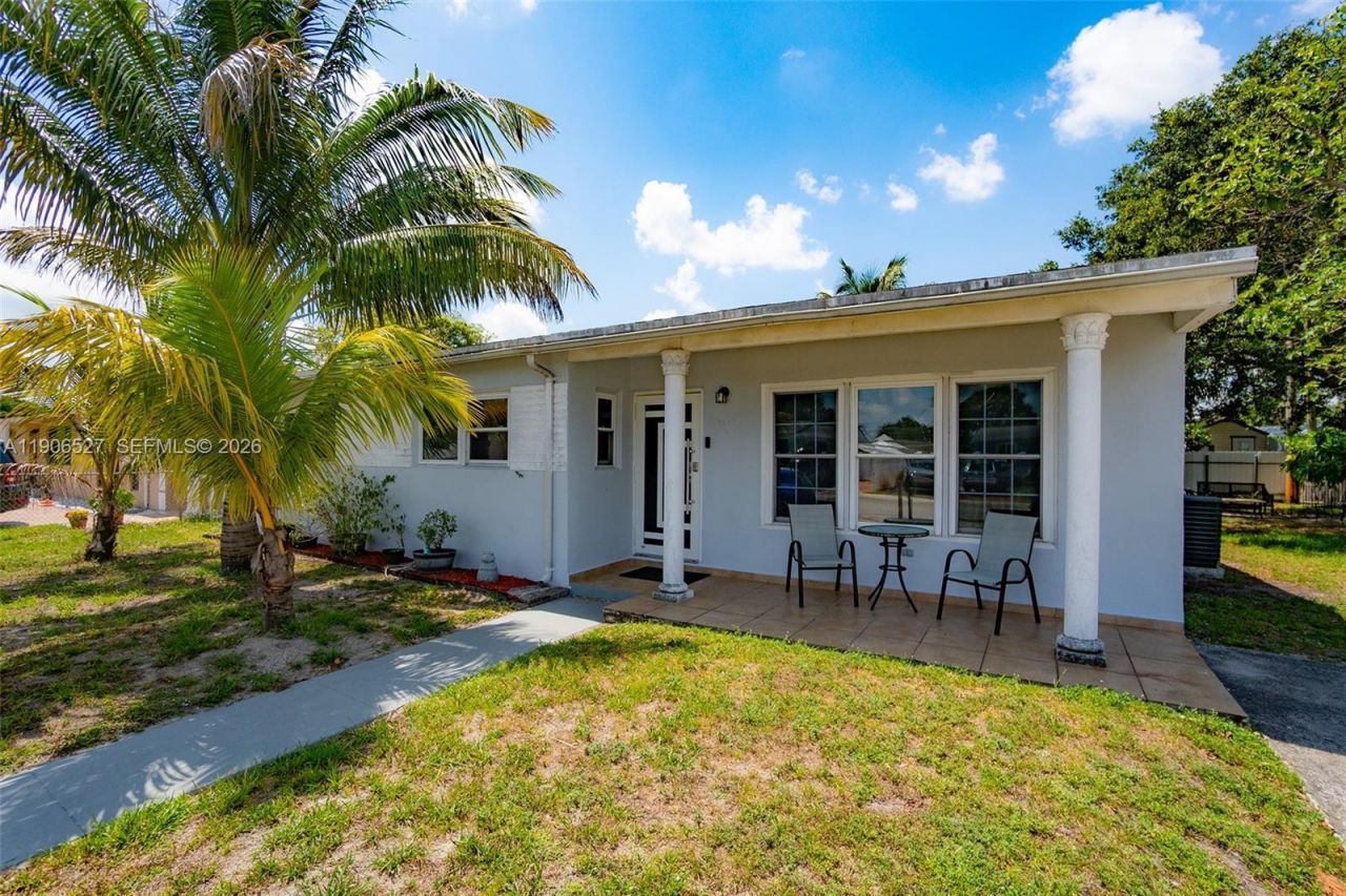 3610 NW 171st St, Miami Gardens, FL 33056 Photo