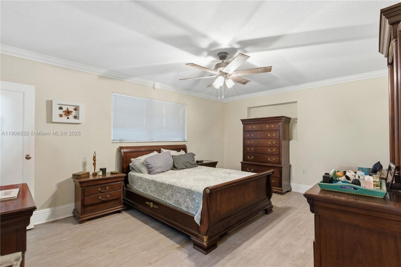 15490 SW 209th Ave, Miami, FL 33187 Photo