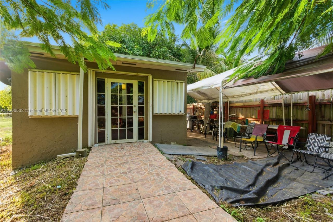 15490 SW 209th Ave, Miami, FL 33187 Photo