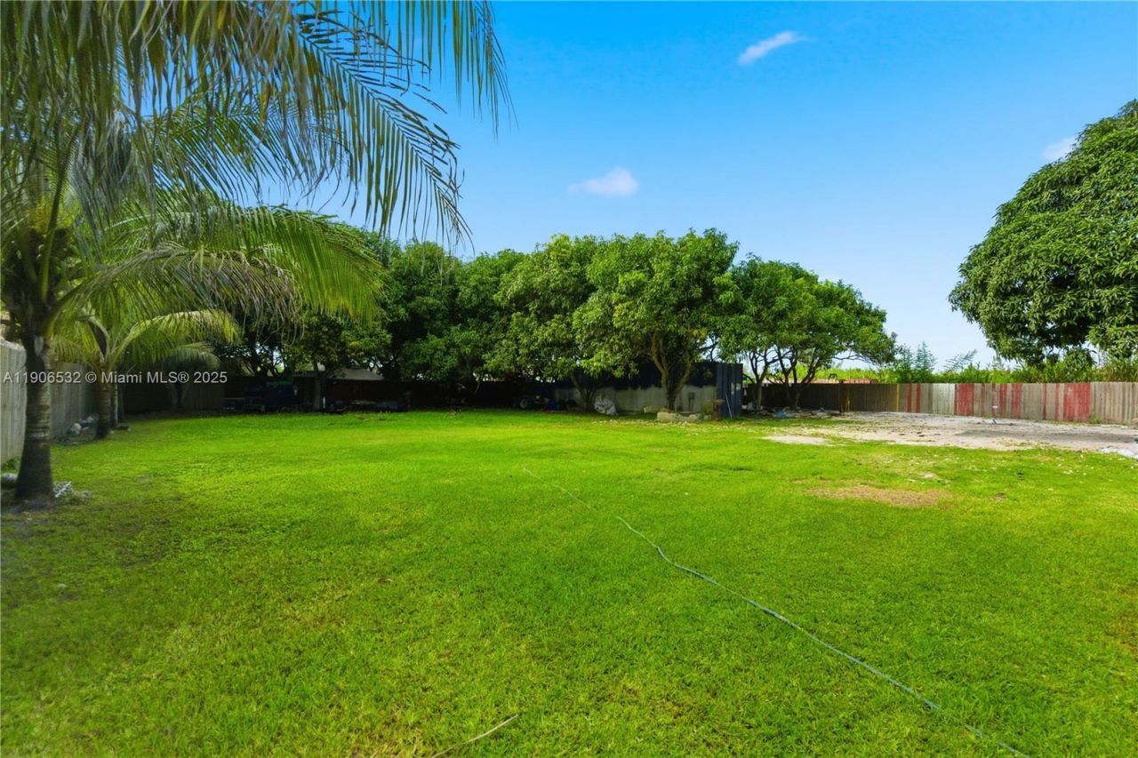 15490 SW 209th Ave, Miami, FL 33187 Photo