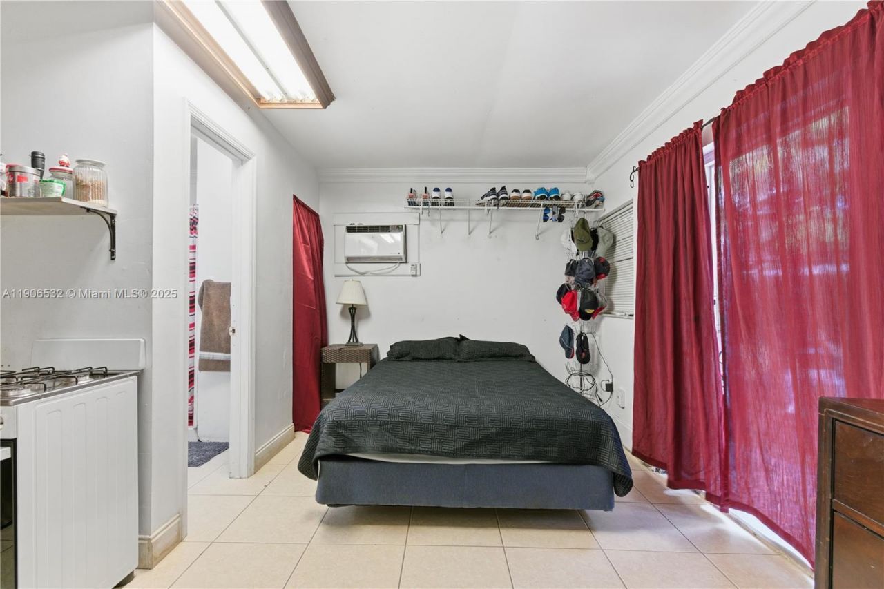 15490 SW 209th Ave, Miami, FL 33187 Photo