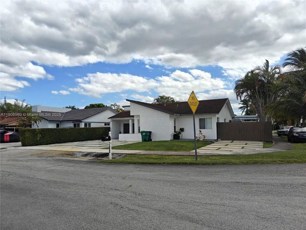 14444 SW 107th Ter, Miami, FL 33186