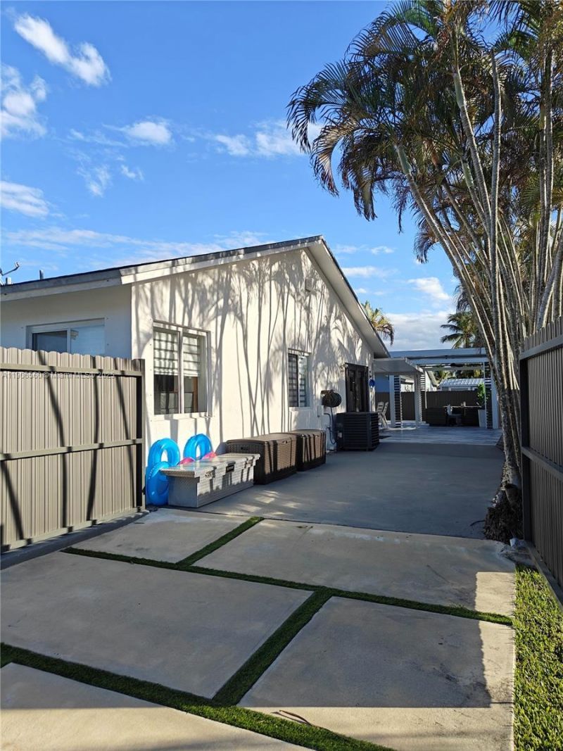 14444 SW 107th Ter, Miami, FL 33186 Photo