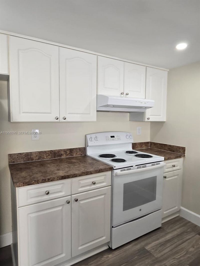 6825 SW 45th Ln, Unit 12, Miami, FL 33155 Photo