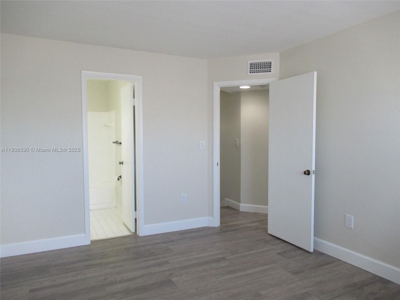 6825 SW 45th Ln, Unit 12, Miami, FL 33155 Photo